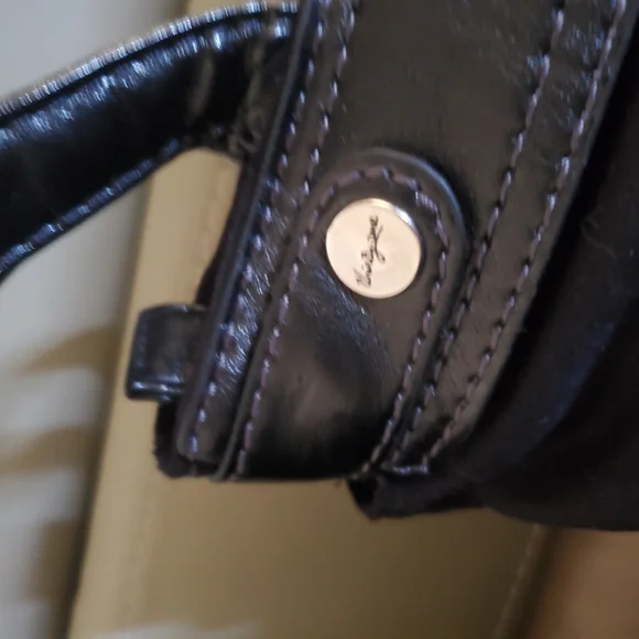 Black Floral Women's Bag - Picture 3 of 14